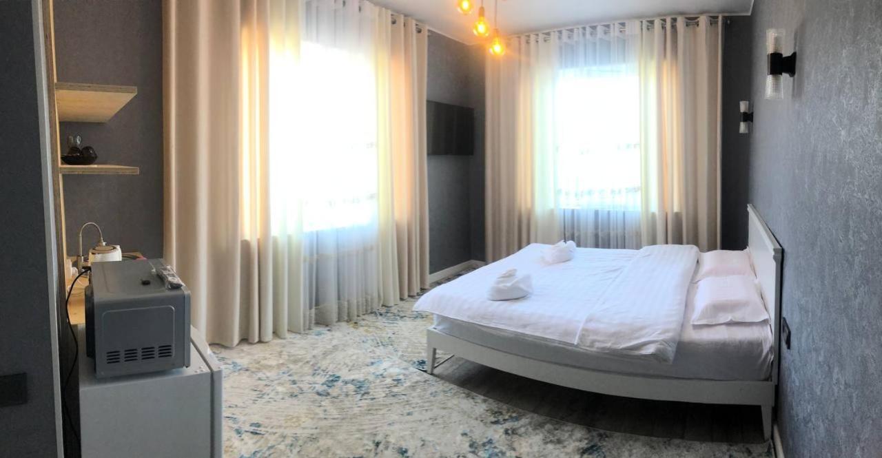 Appartamento Vavilon Karakol Esterno foto