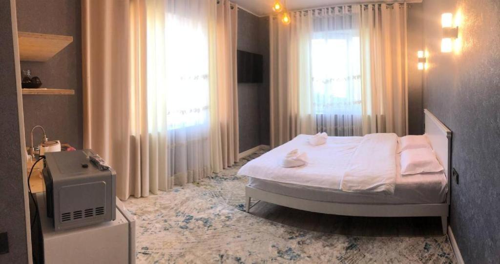 Appartamento Vavilon Karakol Esterno foto